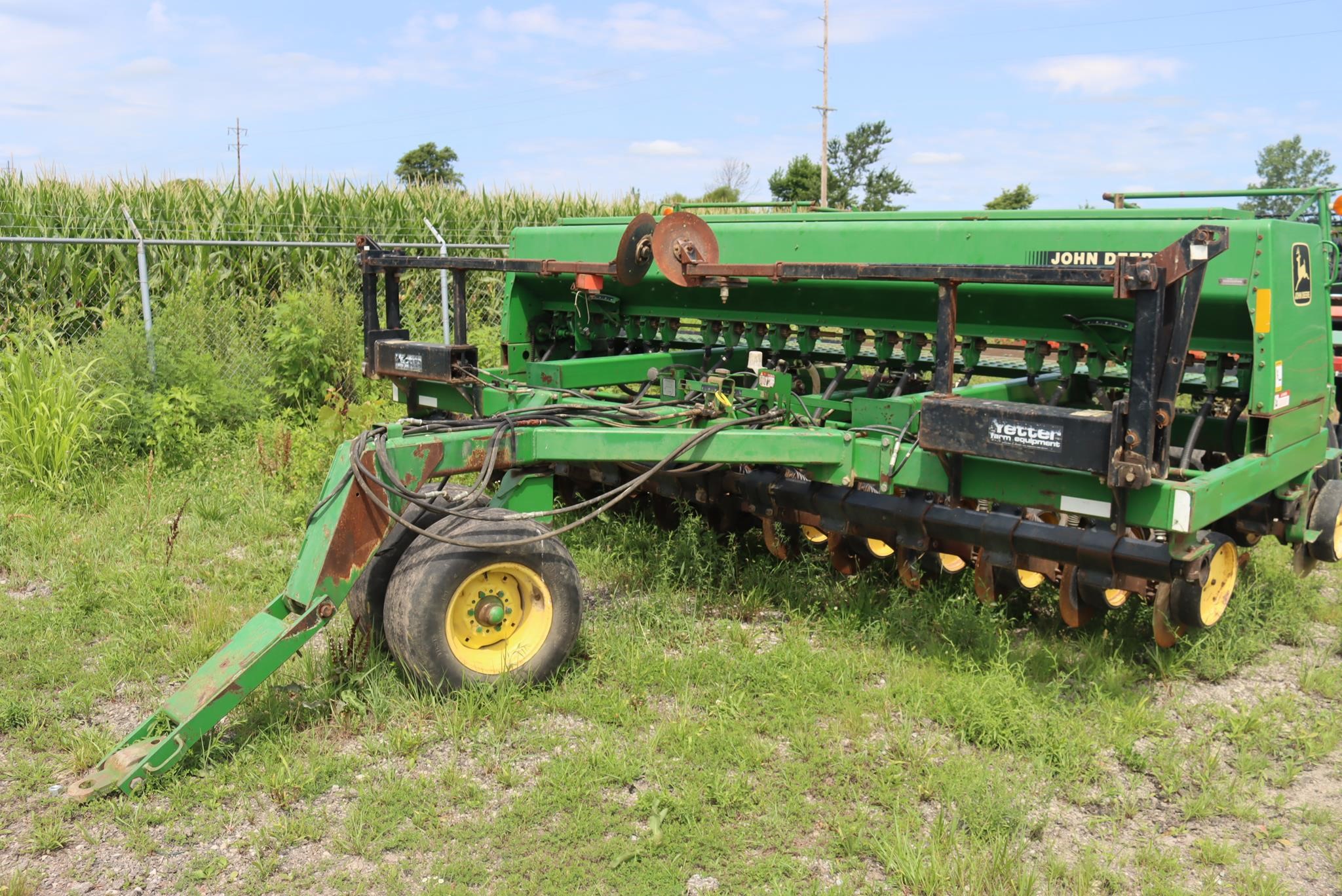 1993-JOHN-DEERE-750-77281