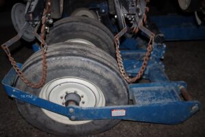 2010-KINZE-3660-64910-7