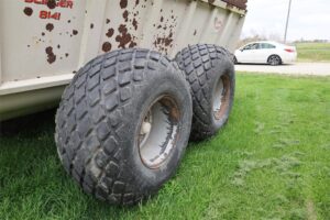 2013-KUHN-KNIGHT-8141-74519-5