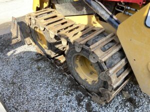 2018-CATERPILLAR-242D-73426-3
