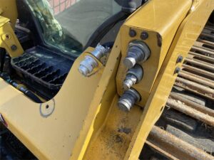 2018-CATERPILLAR-242D-73426-5