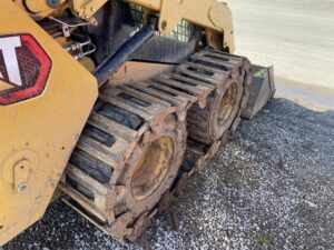 2018-CATERPILLAR-242D-73426-9