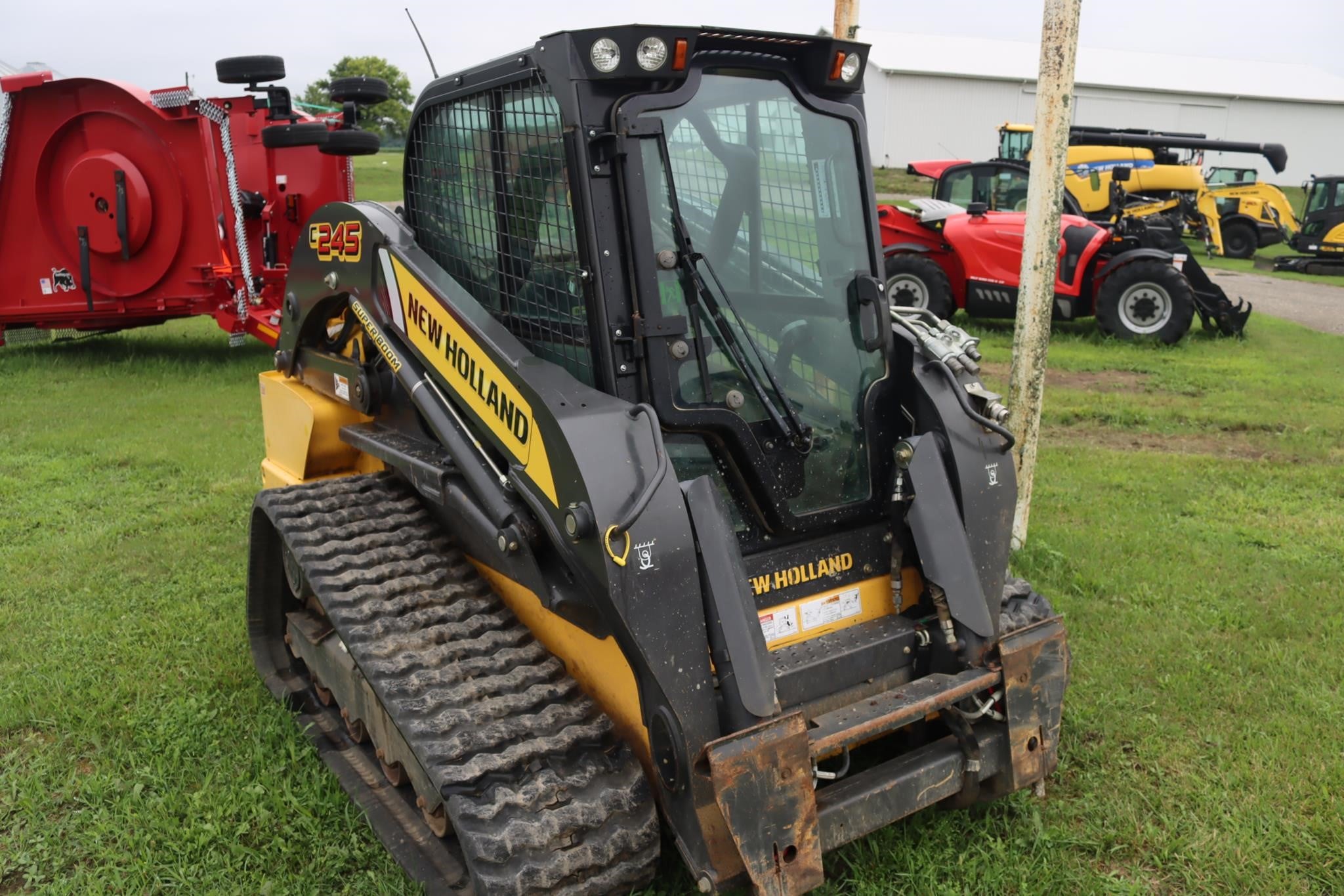 2019-NEW-HOLLAND-C245-76190
