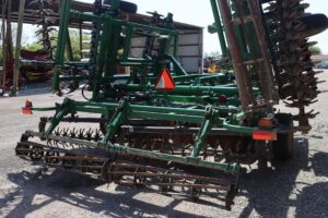 2020-GREAT-PLAINS-2400TM-77570-5