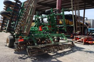 2020-GREAT-PLAINS-2400TM-77570-6