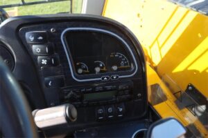 2020-JCB-505-20TC-73875-10