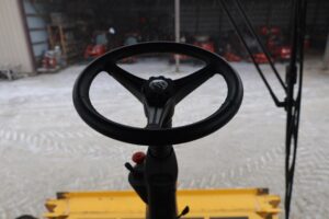 2021-NEW-HOLLAND-CR8