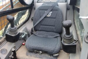 2022-CASE-TV450B-73537-5