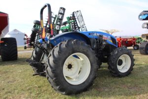 2022-NEW-HOLLAND-WORKMASTER-105-71303-3