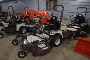2026-GRASSHOPPER-725DT-78000-1