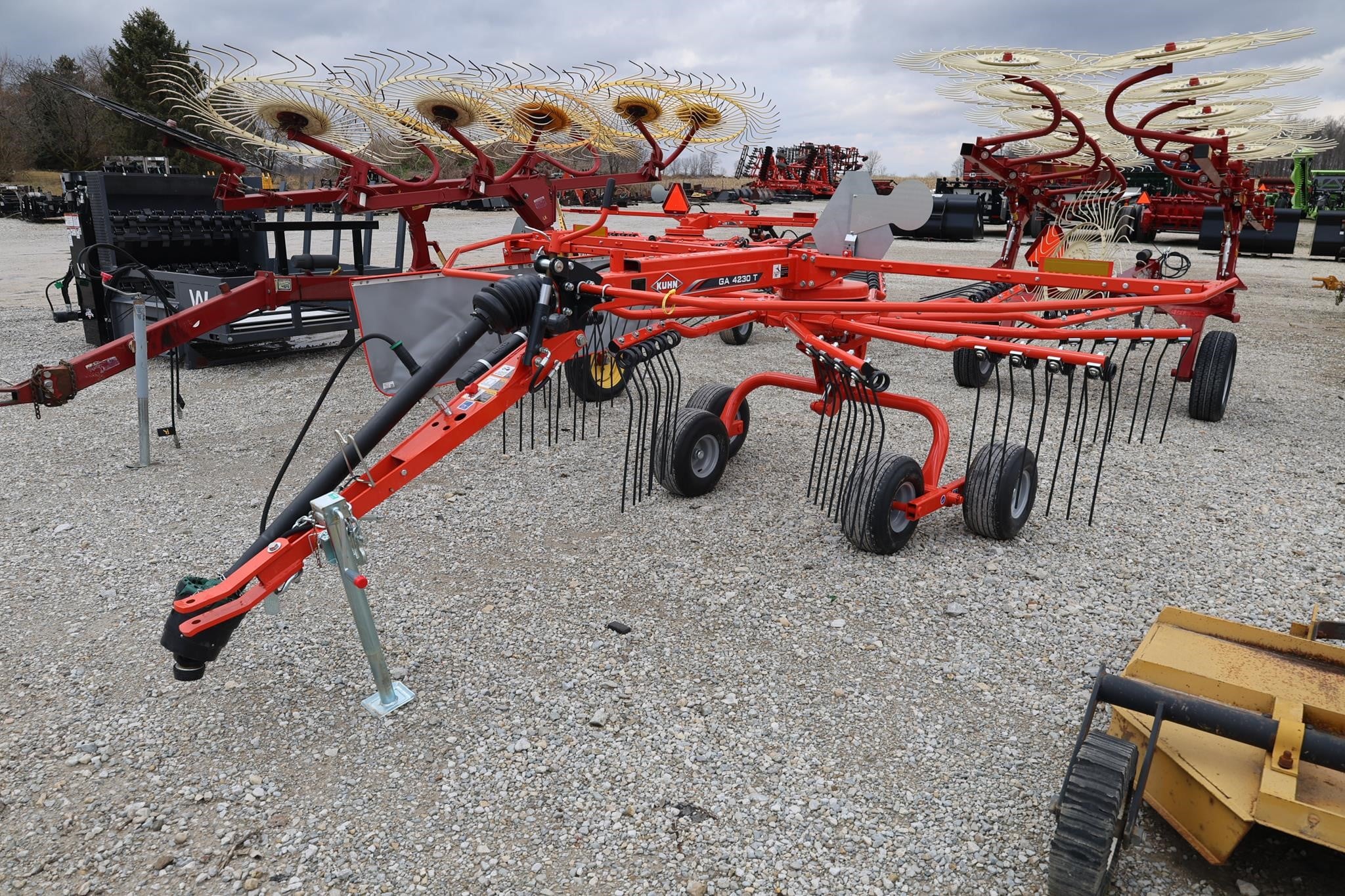 2026-KUHN-GA4230T-77789