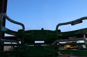 Bale-Grabbers-Handlers-HUSTLER-SOFTHANDS-LM100-76476-2