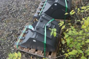 Bucket-NEW-HOLLAND-621-Z-BAR-CP-74479-1