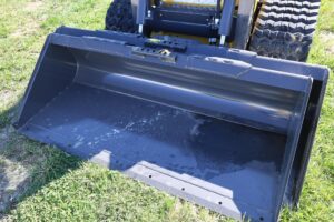 Bucket-NEW-HOLLAND-78-LP-76930