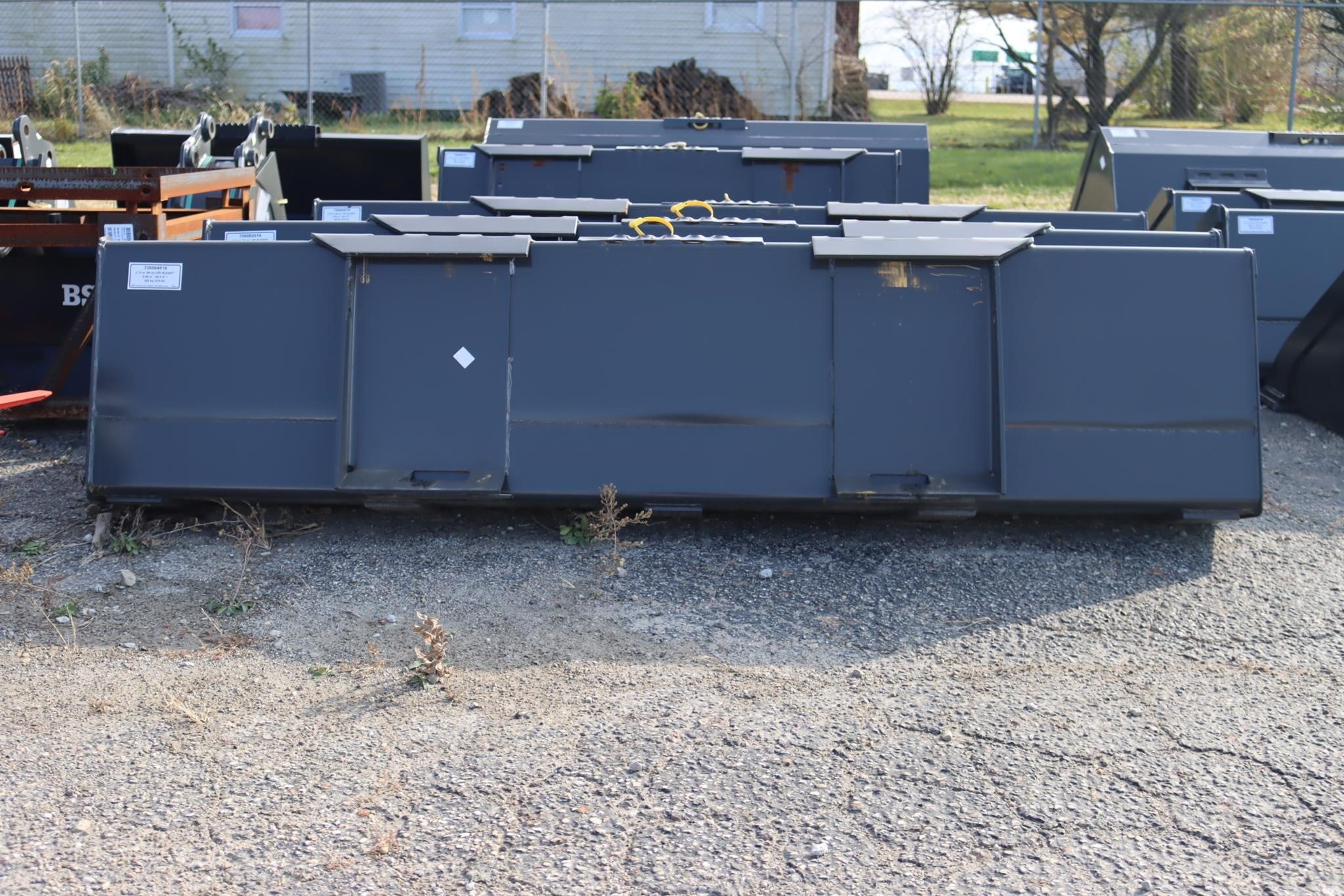 Bucket-NEW-HOLLAND-78-LPE-76490