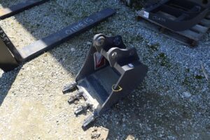 Bucket-NEW-HOLLAND-BUCKET-18-75454