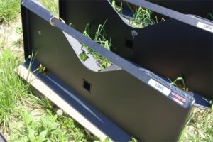 Hitch-LEGEND-ATTACHMENTS-33015-74594