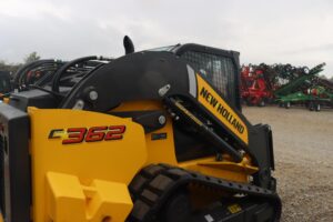 NEW-HOLLAND-C362-77328-4