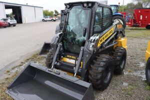 NEW-HOLLAND-L320-75501